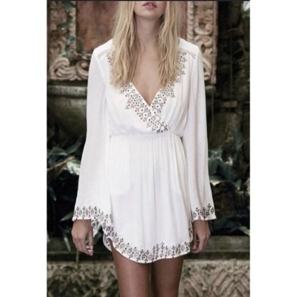 The Jetset Diaries White Aztec Mini Dress Size XS - Picture 1 of 13